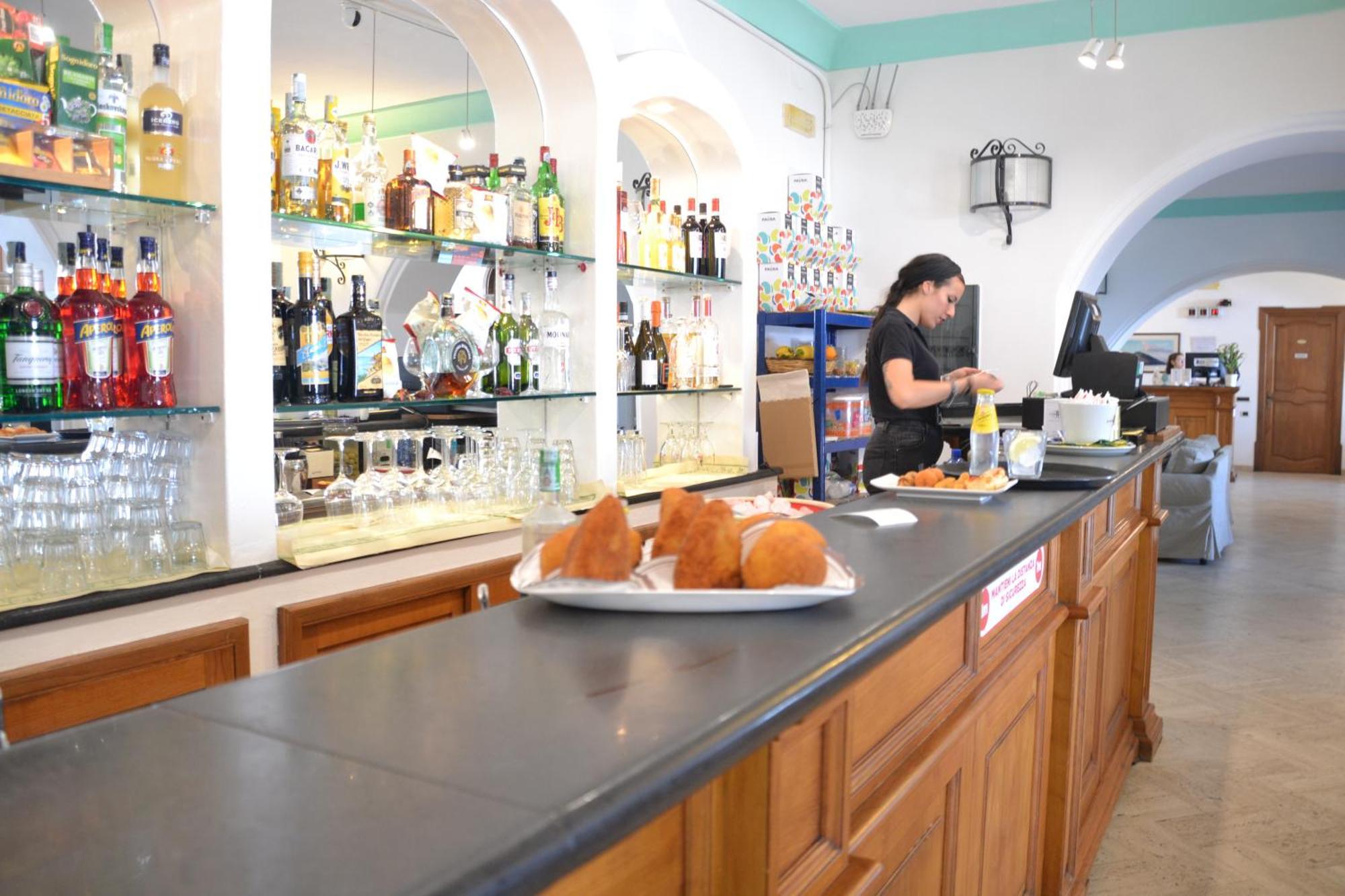 Hotel Ossidiana Stromboli Center Bagian luar foto
