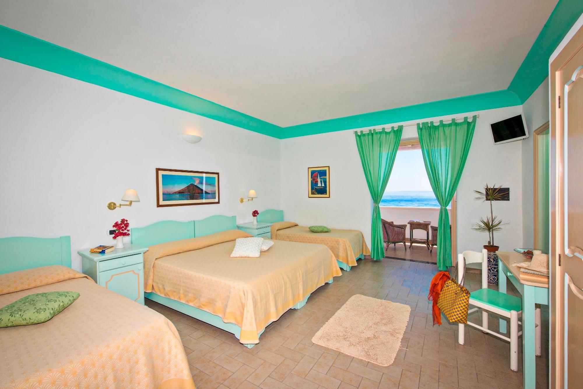 Hotel Ossidiana Stromboli Center Ruang foto