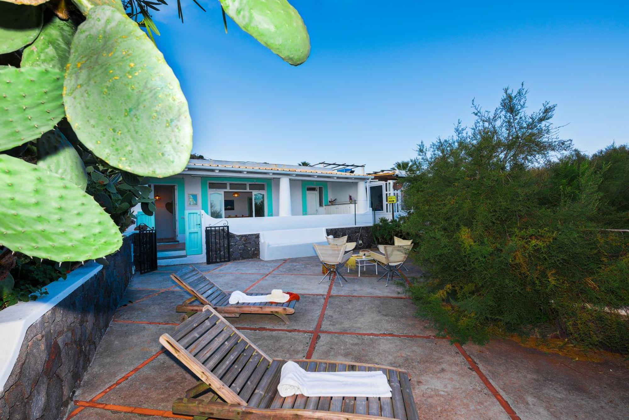 Hotel Ossidiana Stromboli Center Ruang foto