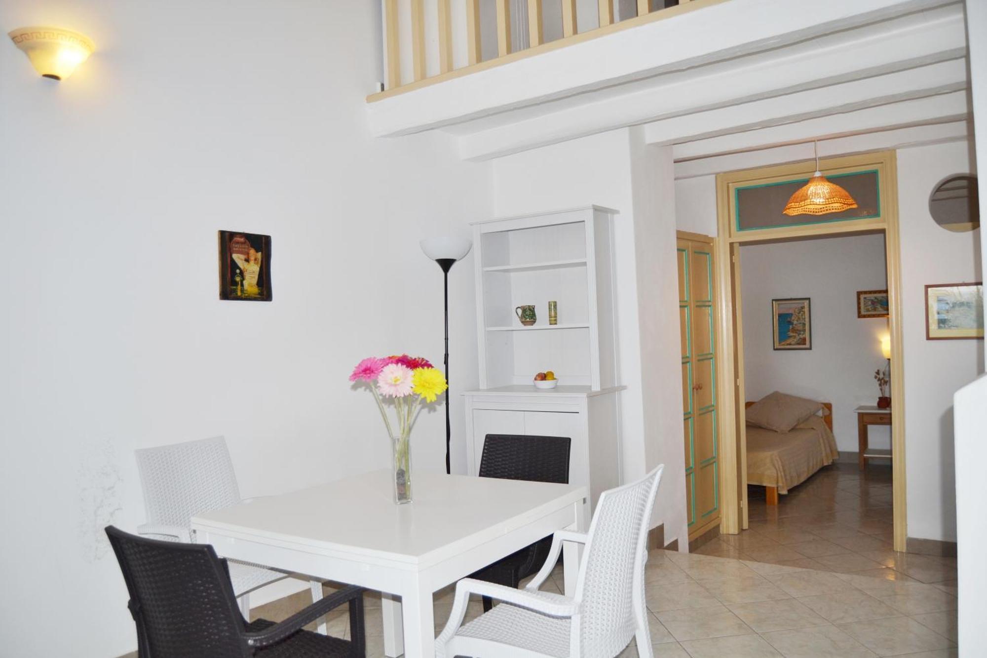 Hotel Ossidiana Stromboli Center Ruang foto
